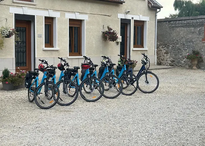 Le Domaine De L Etang Le Merger
