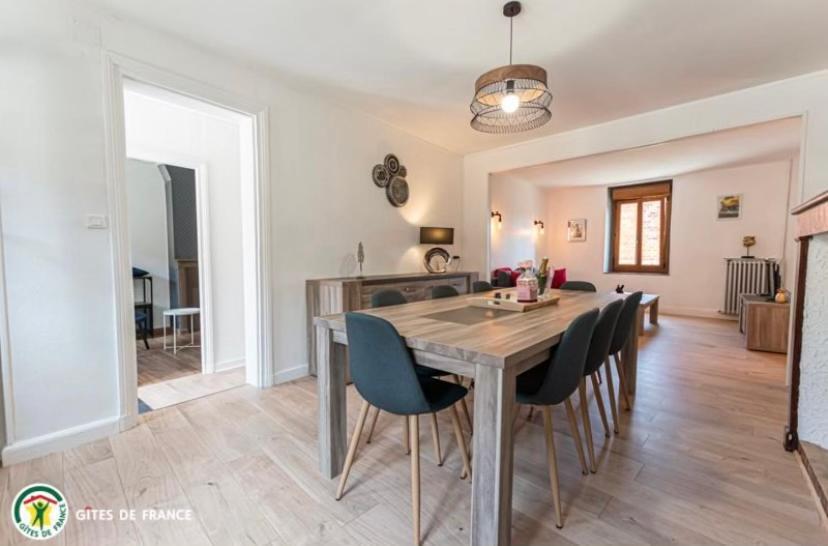 Le Domaine De L Etang Le Merger Holiday home